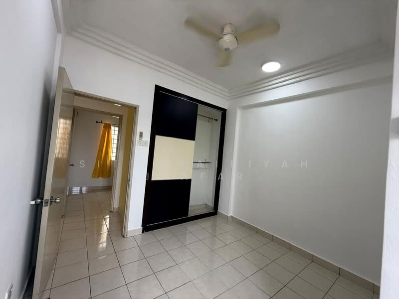 Apartment for Sale at Pangsapuri Seri Galaksi - SITI KHAIRIYAH JAAFAR - Interior - PropertyGuru.com.my