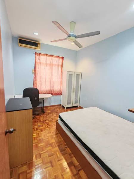 2-storey Terraced House for Rent in Saujana Puchong (Puchong) - Evan Goh - Bedroom - PropertyGuru.com.my