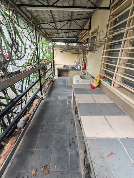2-storey Terraced House for Rent in Saujana Puchong (Puchong) - Evan Goh - Balcony - PropertyGuru.com.my