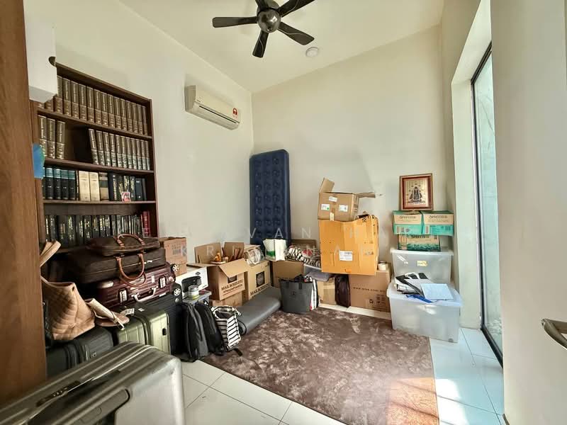 Semi-Detached House for Sale in Telok Panglima Garang (Selangor) - Keasavan Hari Krishnan - PropertyGuru.com.my