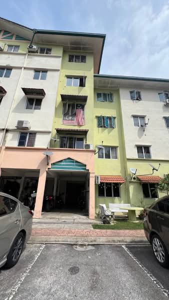 Pangsapuri untuk Dijual di Pangsapuri Seri Bintang - SITI KHAIRIYAH JAAFAR - Exterior - PropertyGuru.com.my