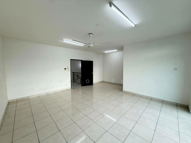 Terraced House for Sale in Bandar Baru Uda (Johor Bahru) - Jameson Choo - Living Room - PropertyGuru.com.my