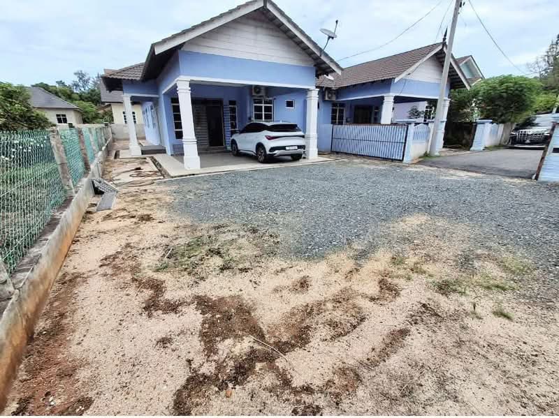 Semi-Detached House for Sale in Kampung Sura Tengah (Sura) - Muhammad Najmi - Exterior - PropertyGuru.com.my