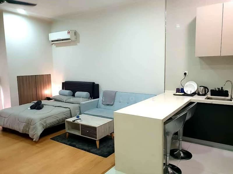 Condominium for Sale at Royal Strand @ Country Garden Danga Bay - Linn Loke - Bedroom - PropertyGuru.com.my