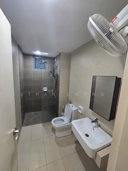 Service Residence for Rent at Gravit8, Klang - Ethan Chong - Bathroom - PropertyGuru.com.my