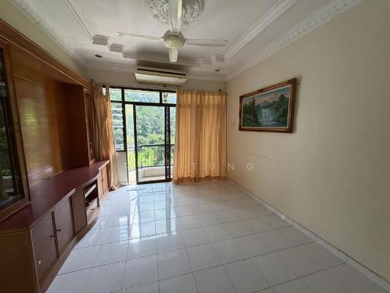 Pangsapuri untuk Disewa di Forest Field - Rex Tung - Living Room - PropertyGuru.com.my