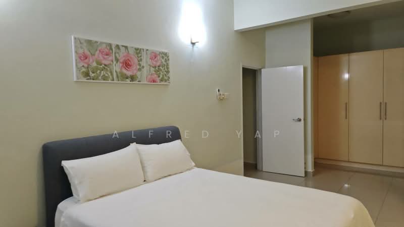 Servis Apartment untuk Disewa di Tropez Residences - Alfred Yap - Bedroom - PropertyGuru.com.my