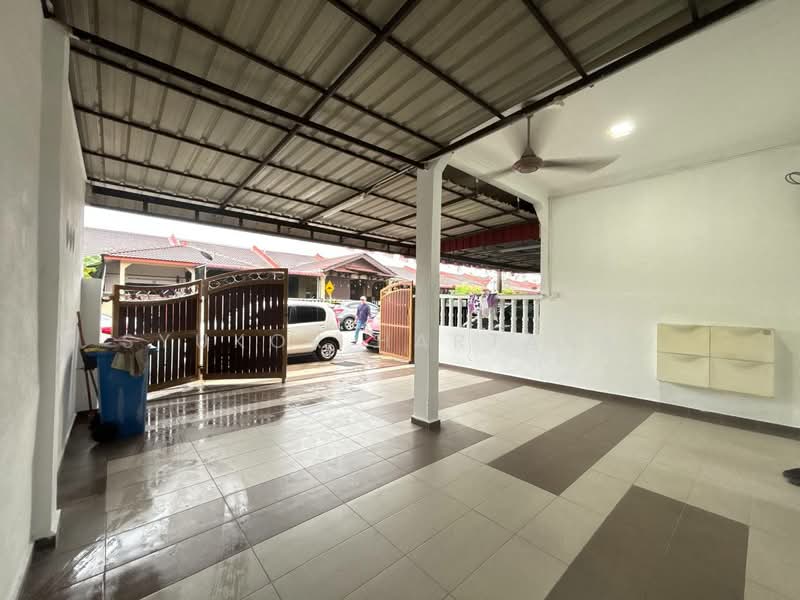 1-storey Terraced House for Sale in Telok Panglima Garang (Selangor) - Syukor Hartanah - Exterior - PropertyGuru.com.my