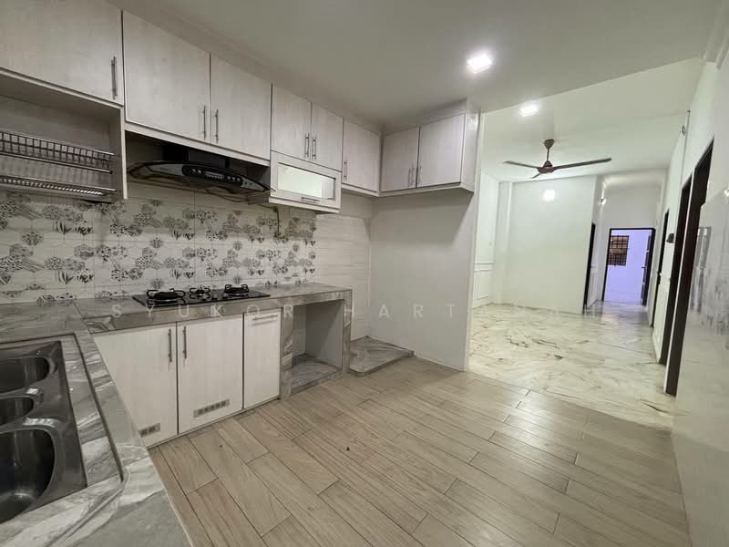 1-storey Terraced House for Sale in Telok Panglima Garang (Selangor) - Syukor Hartanah - Kitchen - PropertyGuru.com.my