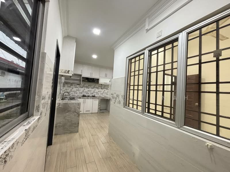 1-storey Terraced House for Sale in Telok Panglima Garang (Selangor) - Syukor Hartanah - Kitchen - PropertyGuru.com.my