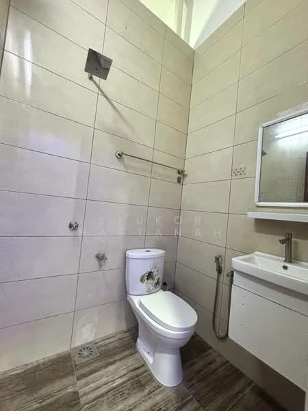 1-storey Terraced House for Sale in Telok Panglima Garang (Selangor) - Syukor Hartanah - Bathroom - PropertyGuru.com.my