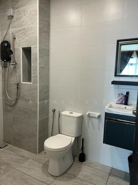 Condominium for Rent at KSL Residence 2 @ Kangkar Tebrau - Alfred Yap - Bathroom - PropertyGuru.com.my