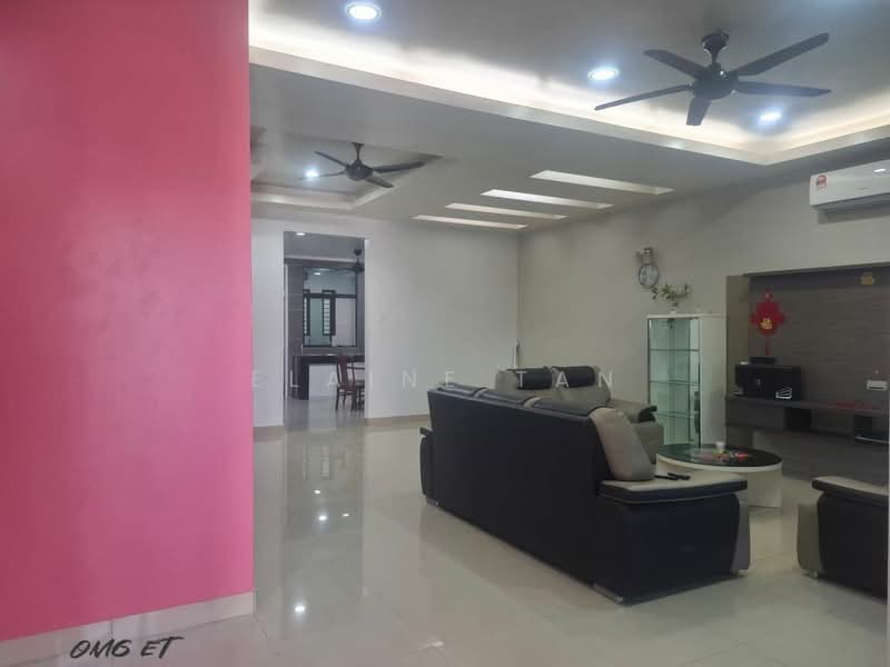 2-storey Terraced House for Rent in Bandar Bukit Raja (Klang) - Elaine Tan - Living Room - PropertyGuru.com.my