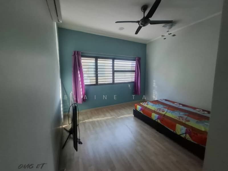 2-storey Terraced House for Rent in Bandar Bukit Raja (Klang) - Elaine Tan - Bedroom - PropertyGuru.com.my