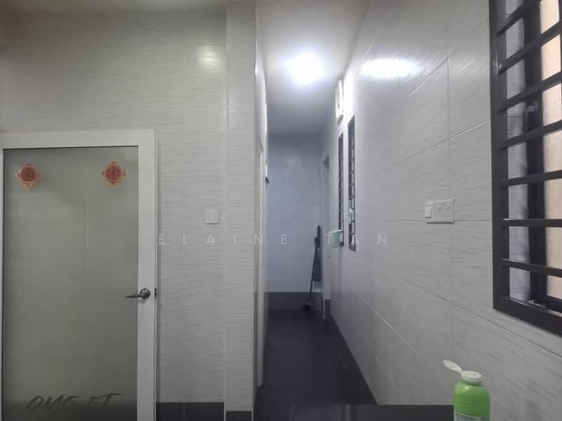 2-storey Terraced House for Rent in Bandar Bukit Raja (Klang) - Elaine Tan - Corridor - PropertyGuru.com.my