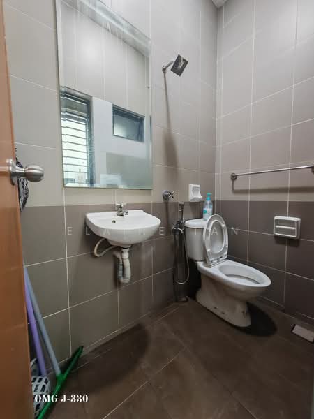 2-storey Terraced House for Rent in Bandar Bukit Raja (Klang) - Elaine Tan - Bathroom - PropertyGuru.com.my
