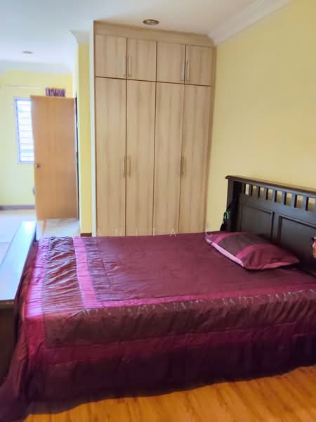 Rumah Teres 2 Tingkat untuk Dijual di SS18 (Subang Jaya) - Anita C - Bedroom - PropertyGuru.com.my