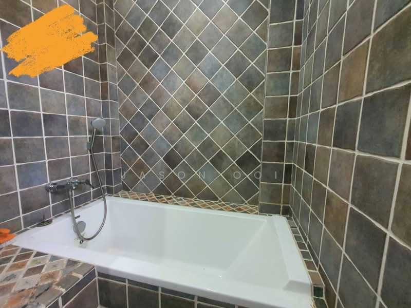 Banglo Lot Kosong untuk Dijual di Putra Heights (Subang Jaya) - Jason Ooi - Bathroom - PropertyGuru.com.my