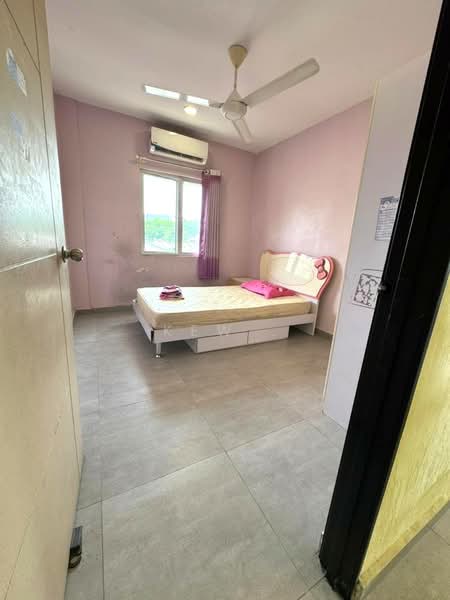 Terraced House for Rent in Bukit Indah (Ampang) - Kew . - Bedroom - PropertyGuru.com.my