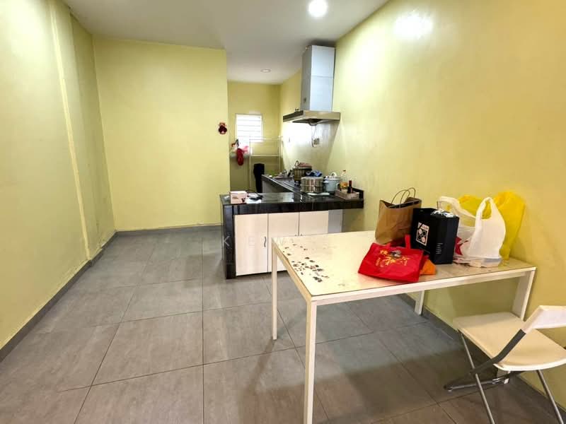 Terraced House for Rent in Bukit Indah (Ampang) - Kew . - Kitchen - PropertyGuru.com.my