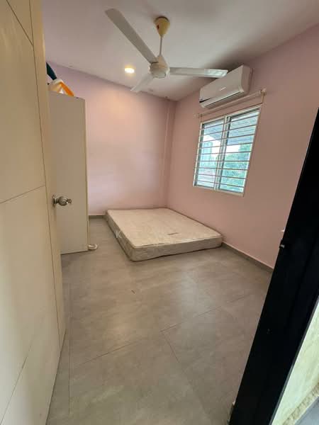 Terraced House for Rent in Bukit Indah (Ampang) - Kew . - PropertyGuru.com.my