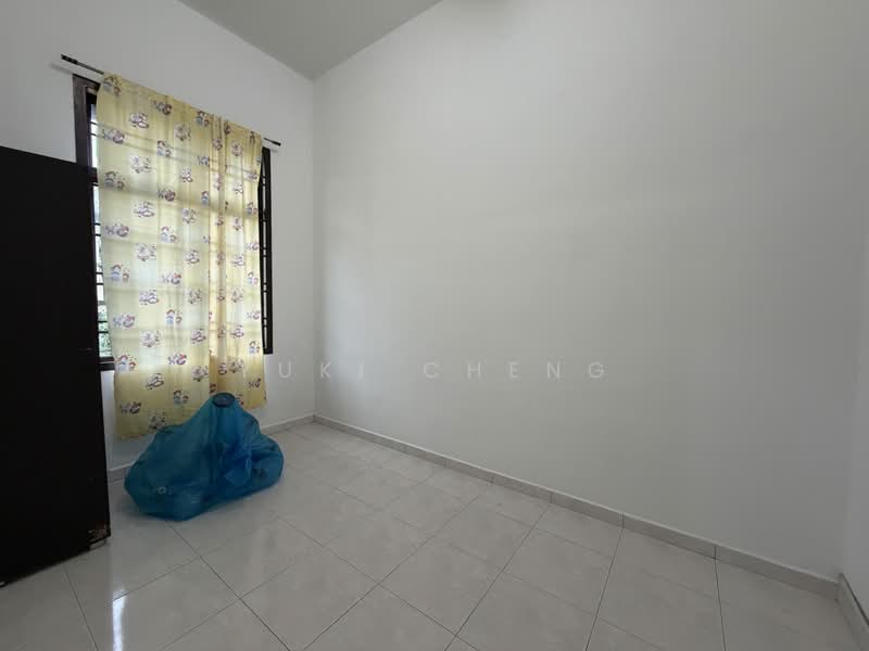 Rumah Teres 2-Tingkat untuk Dijual di Ulu Tiram (Johor) - Yuki Cheng - PropertyGuru.com.my