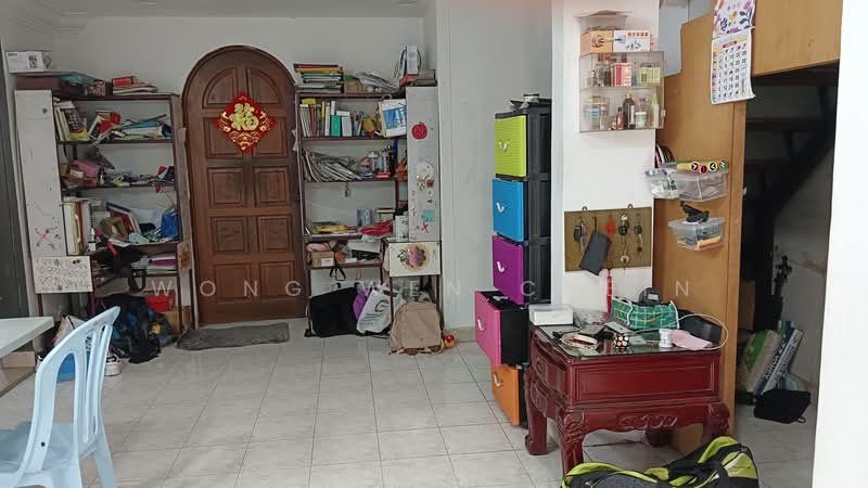 Rumah Teres 2 Tingkat untuk Dijual di Taman Selayang Utama (Selayang) - Wong Wen Chein - Living Room - PropertyGuru.com.my