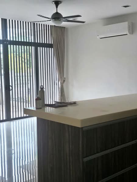 Rumah Teres 3 Tingkat untuk Dijual di Lake Fields (Sungai Besi) - Kew . - Interior - PropertyGuru.com.my