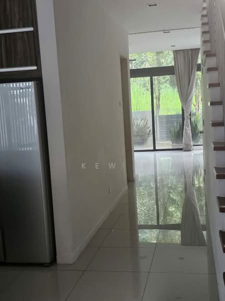 Rumah Teres 3 Tingkat untuk Dijual di Lake Fields (Sungai Besi) - Kew . - Interior - PropertyGuru.com.my