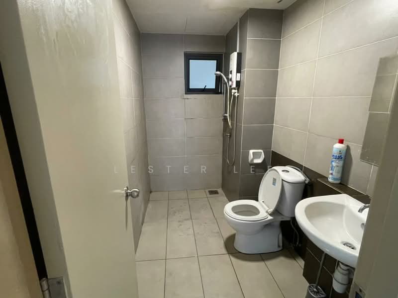 Service Residence for Sale at Suria Residence - Lester Lee - Bathroom - PropertyGuru.com.my