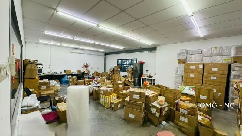 Semi-D Factory for Rent in Taman Klang Jaya (Klang) - Kelly Teo - Interior - PropertyGuru.com.my