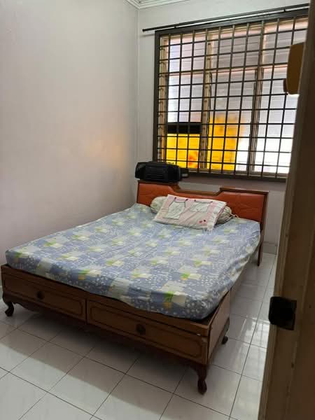 1-storey Terraced House for Sale in Taman Puteri Wangsa (Ulu Tiram) - Ivy Low - Bedroom - PropertyGuru.com.my