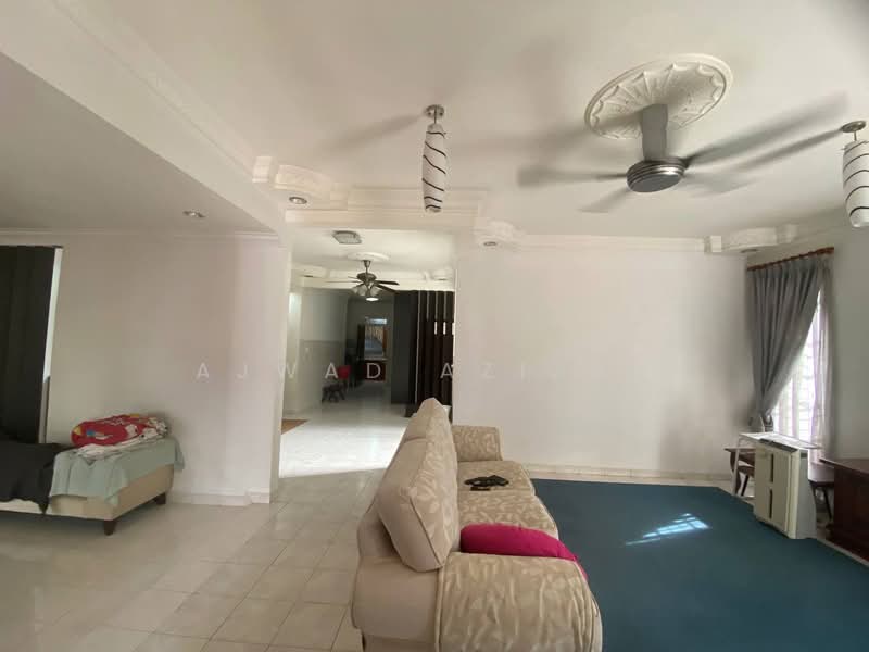 Semi-Detached House for Sale in Bandar Seri Putra (Bangi) - Ajwad Azizan - PropertyGuru.com.my