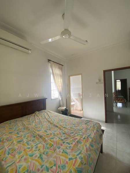 Semi-Detached House for Sale in Bandar Seri Putra (Bangi) - Ajwad Azizan - PropertyGuru.com.my