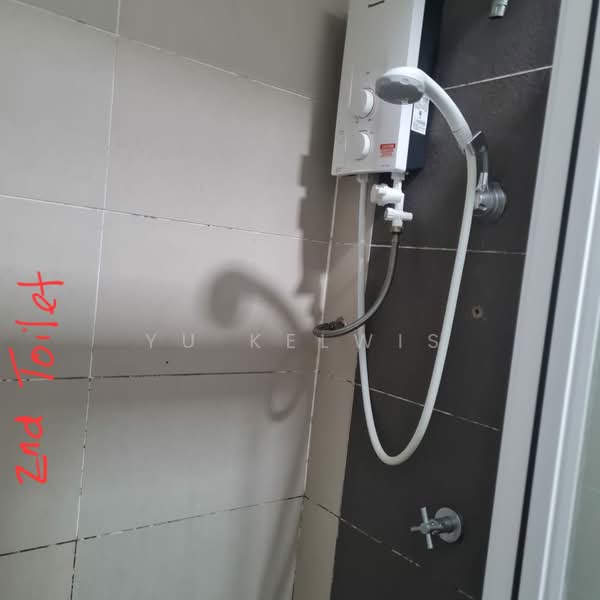 Service Residence for Sale at Glomac Centro Service Apartment - Yu Kelwis - Bathroom - PropertyGuru.com.my