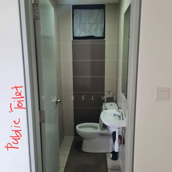 Service Residence for Sale at Glomac Centro Service Apartment - Yu Kelwis - Bathroom - PropertyGuru.com.my