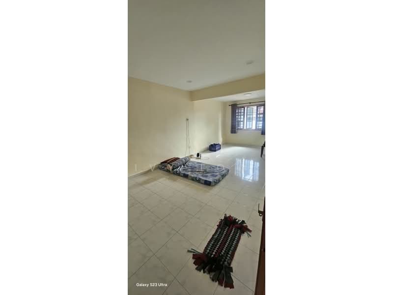 Rumah Teres 2 Tingkat untuk Disewa di Taman Desa Cemerlang (Ulu Tiram) - Ivy Low - Interior - PropertyGuru.com.my
