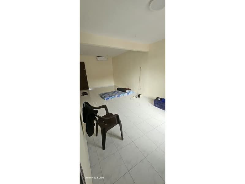 Rumah Teres 2 Tingkat untuk Disewa di Taman Desa Cemerlang (Ulu Tiram) - Ivy Low - Interior - PropertyGuru.com.my