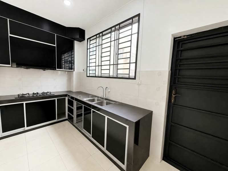 2-storey Terraced House for Sale in Johor Bahru (Johor) - Noel Chua - Kitchen - PropertyGuru.com.my
