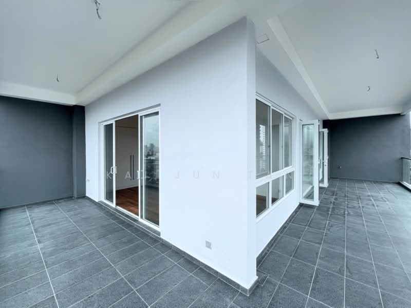 Kondominium untuk Disewa di Codrington Residence - Kai Jun Tan - Balcony - PropertyGuru.com.my