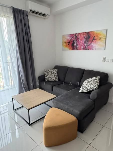 Kondominium untuk Disewa di Sunway Onsen Suites - Jeff Tan - Living Room - PropertyGuru.com.my