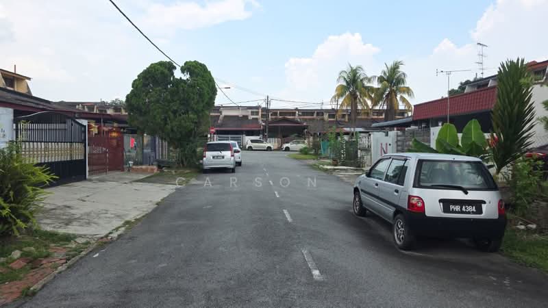 1-storey Terraced House for Sale in Taman Perling (Perling) - Carson . - Exterior - PropertyGuru.com.my