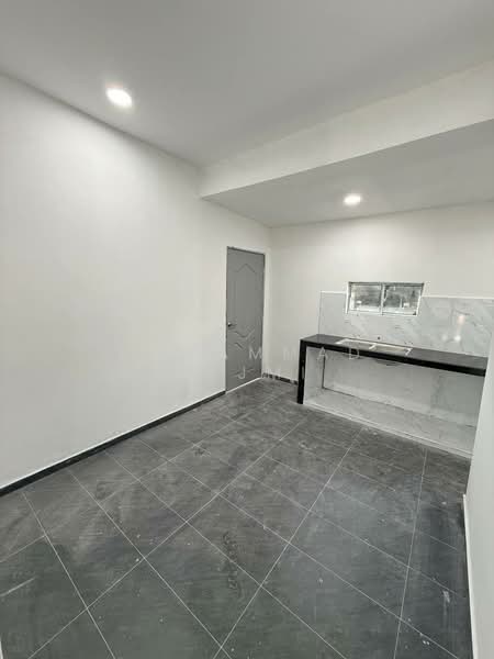 Terraced House for Sale in Kemaman (Terengganu) - Muhammad Najmi - Kitchen - PropertyGuru.com.my
