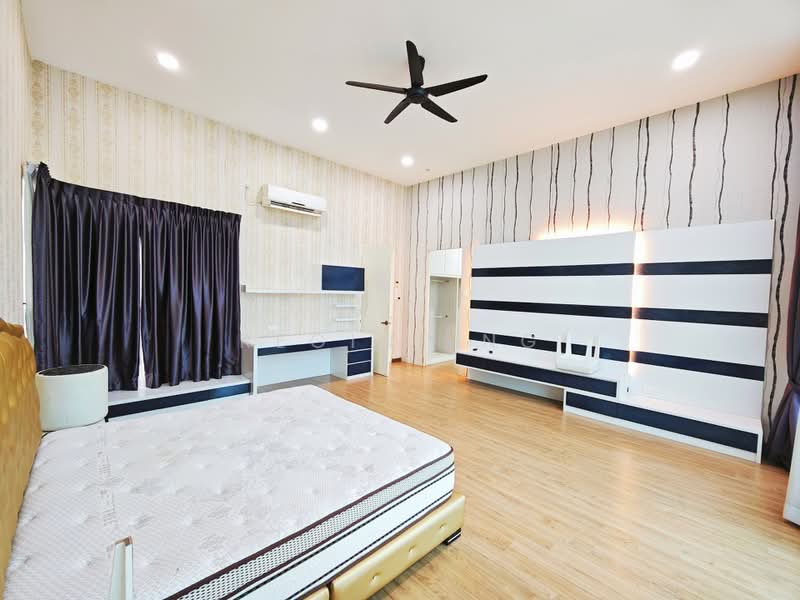 Bungalow for Sale in Johor Bahru (Johor) - Regine Ng - Bedroom - PropertyGuru.com.my