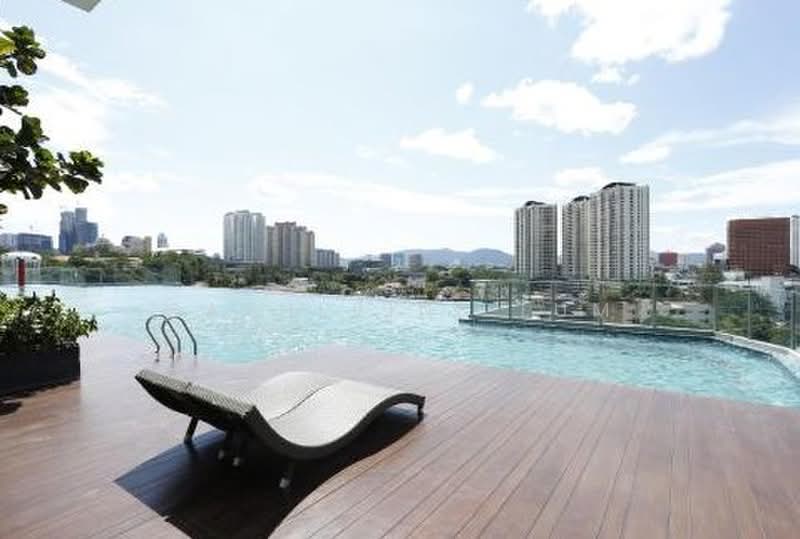 Servis Apartment untuk Dijual di Court 28 - Catherine Lum - Pool - PropertyGuru.com.my