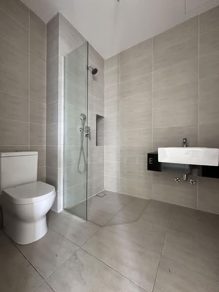 Rumah Berkembar untuk Dijual di Setia Alam (Selangor) - Jess Tee - Bathroom - PropertyGuru.com.my