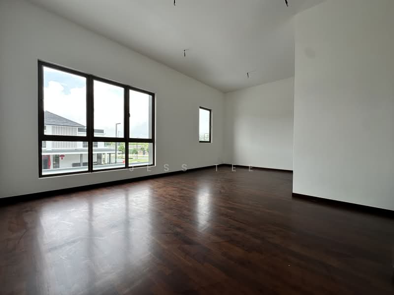 Rumah Berkembar untuk Dijual di Setia Alam (Selangor) - Jess Tee - Living Room - PropertyGuru.com.my