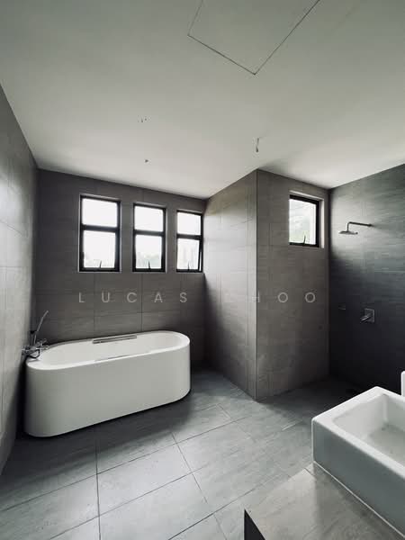 Semi-Detached House for Sale in Ampang Jaya (Ampang) - Lucas Choo - Bathroom - PropertyGuru.com.my
