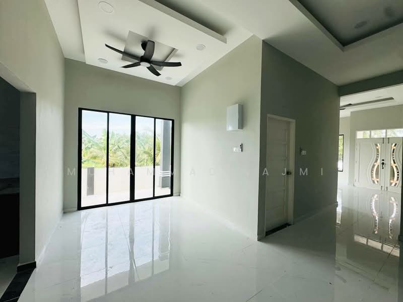 Semi-Detached House for Sale in Kampung Nyior (Kuala Paka) - Muhammad Najmi - Living Room - PropertyGuru.com.my