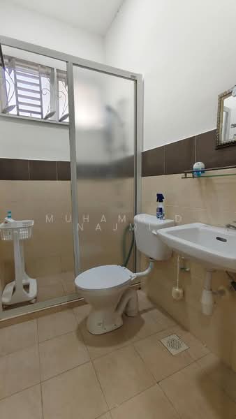Semi-Detached House for Sale in Kampung Nyior (Kuala Paka) - Muhammad Najmi - Bathroom - PropertyGuru.com.my